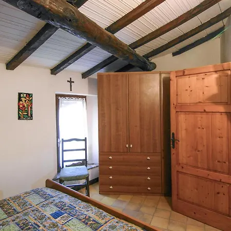 Anita Tatil Evi Cardoso